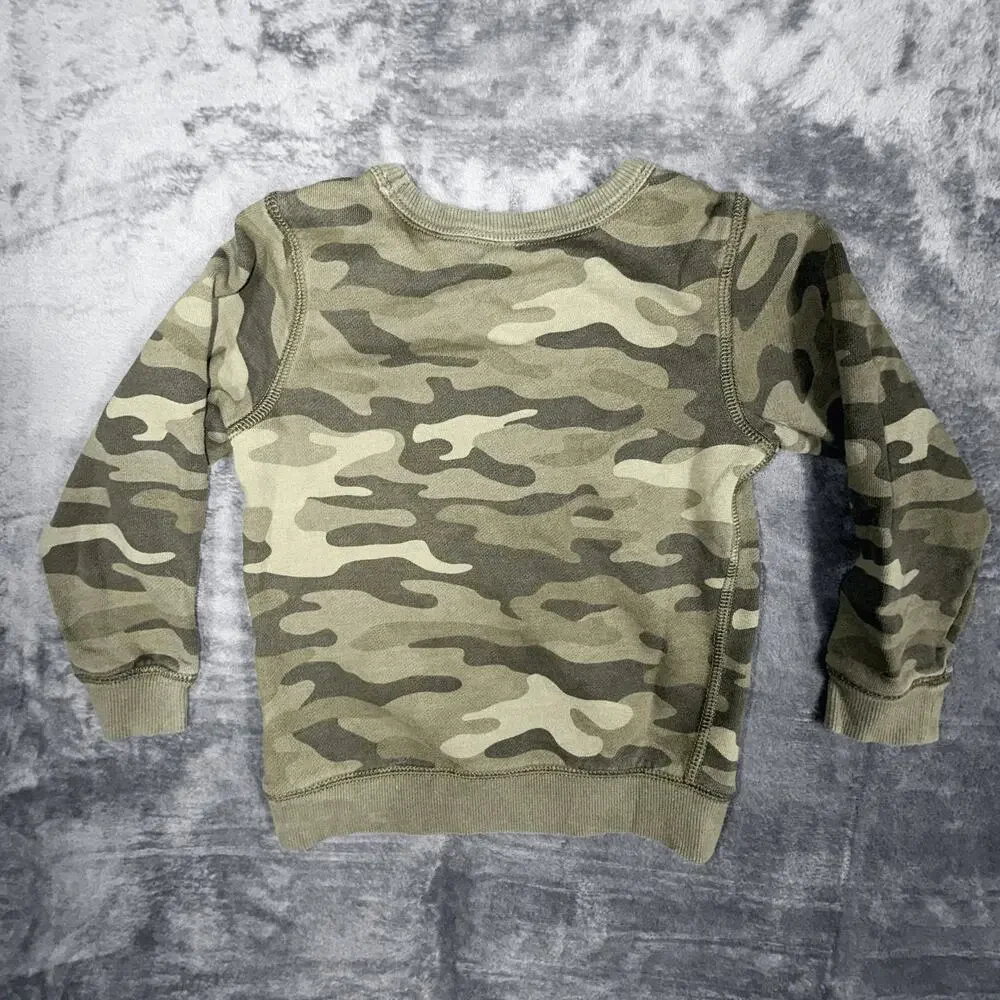 Carter's Kids‎ Camouflage Sweatshirt Size 6 Long Sleeve Crewneck Denim Pocket